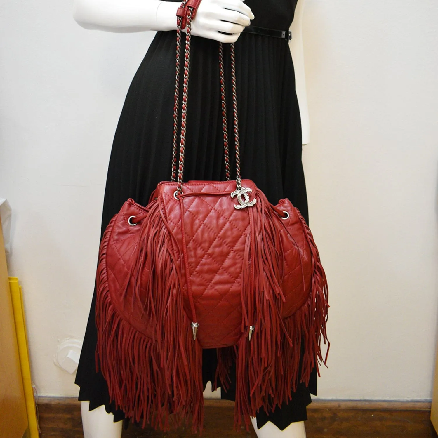 CL Paris Dallas Drawstring Fringe Shoulder Bag Red