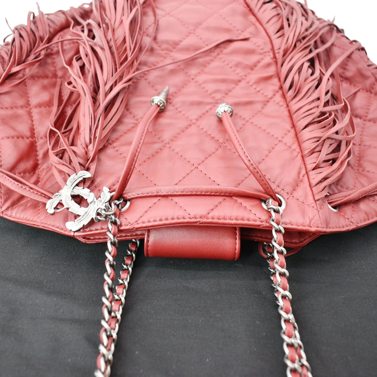 CL Paris Dallas Drawstring Fringe Shoulder Bag Red