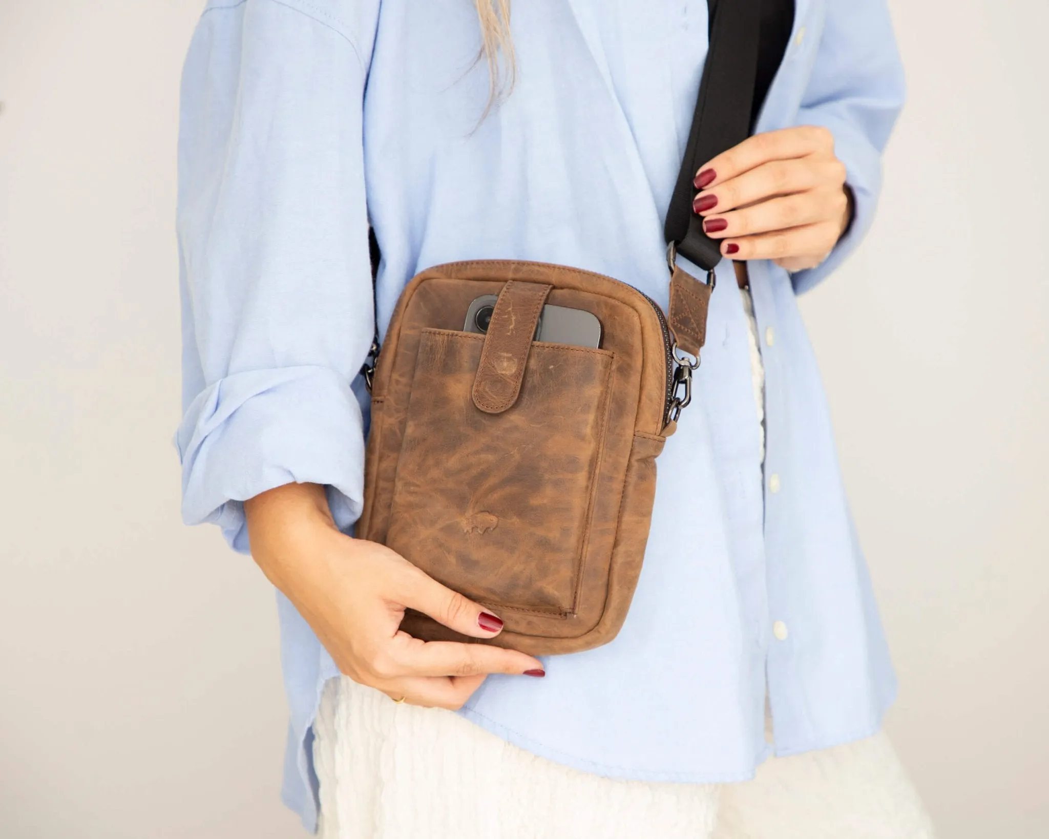 Dillon Crossbody Leather Bag, Distressed Coffee